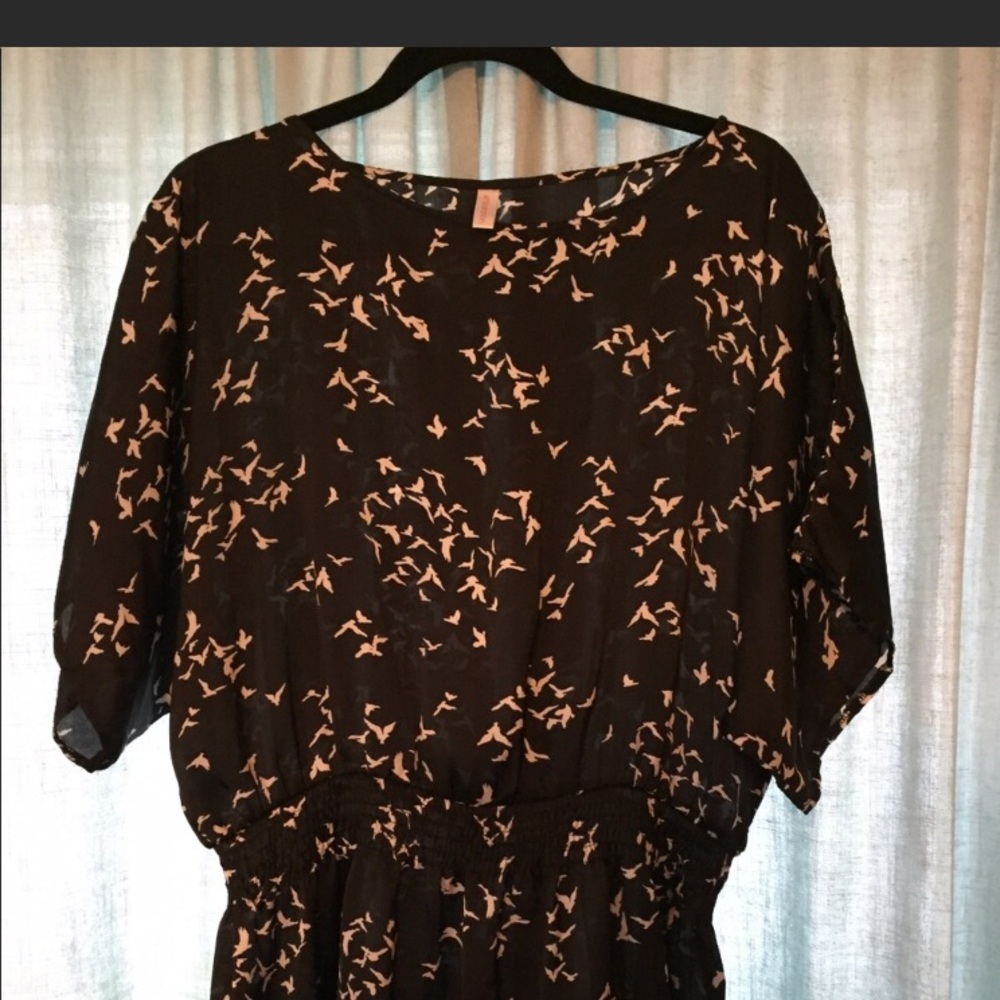 Black and white bird print blouse, XXL